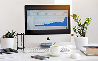 奇异果体育-【意甲】伊布梅开后伤退 AC米兰客场3-1那不勒斯